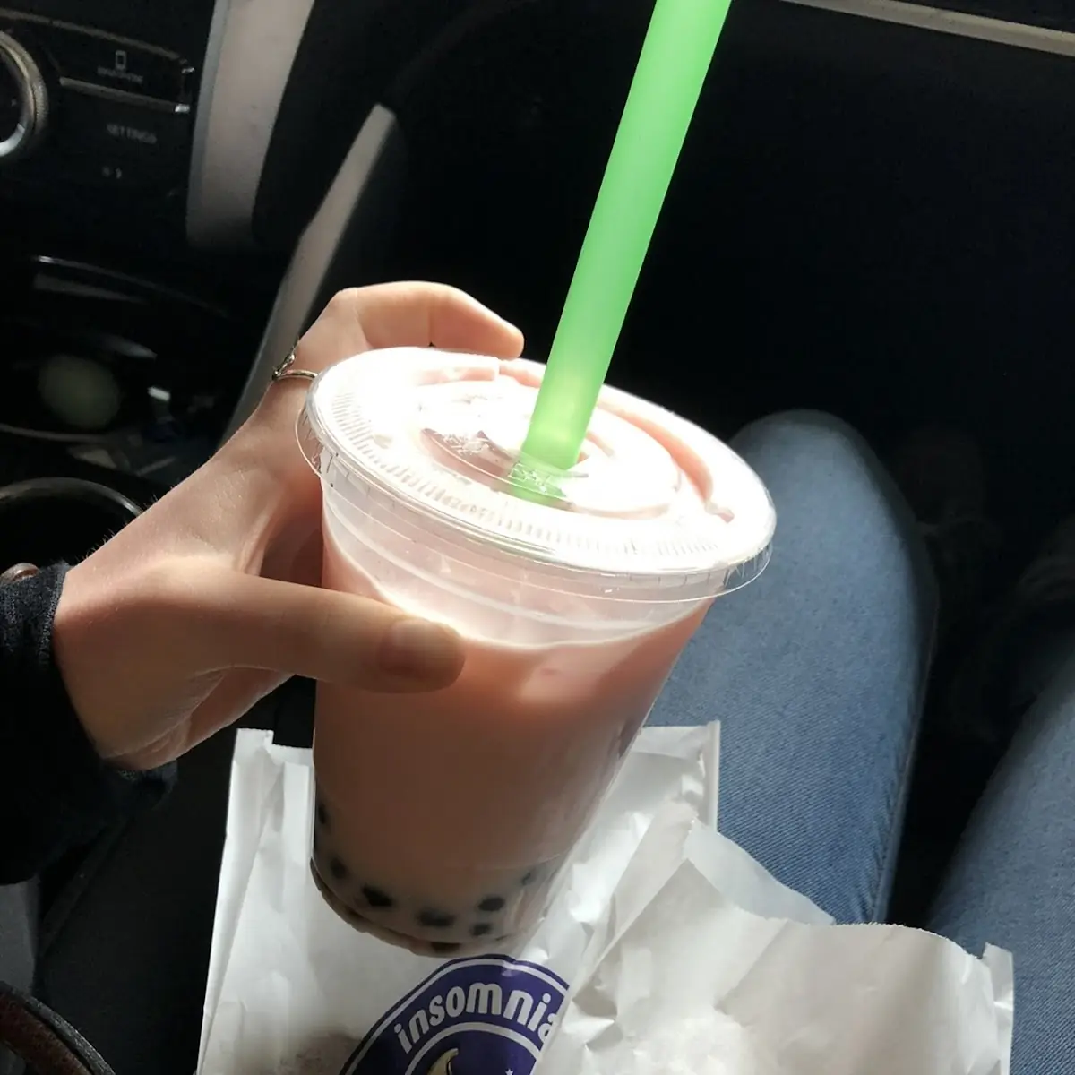 rose milk tea 玫瑰奶茶